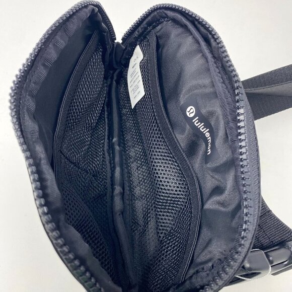 Lululemon Hawaii Everywhere Belt Bag Limited Rare Black Vacation Travel - Picture 7 of 10